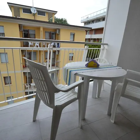 Apartment Comfy By The